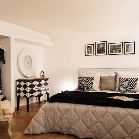 Lovely Colosseum Loft Apartment Rzym Zewnętrze zdjęcie